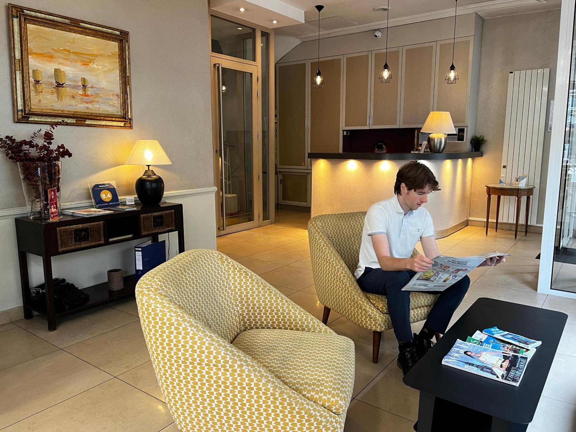Hotel Viator - Gare de Lyon Parigi Esterno foto