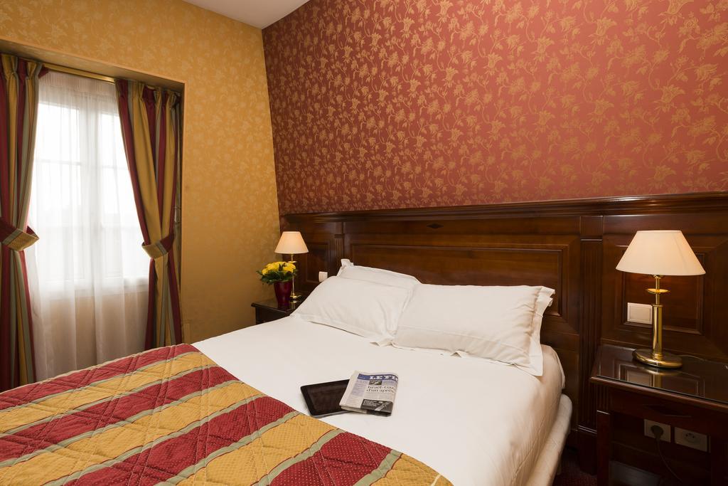 Hotel Viator - Gare de Lyon Parigi Esterno foto
