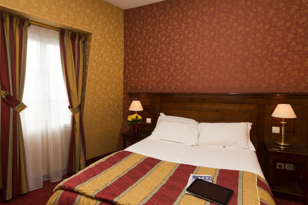 Hotel Viator - Gare de Lyon Parigi Esterno foto