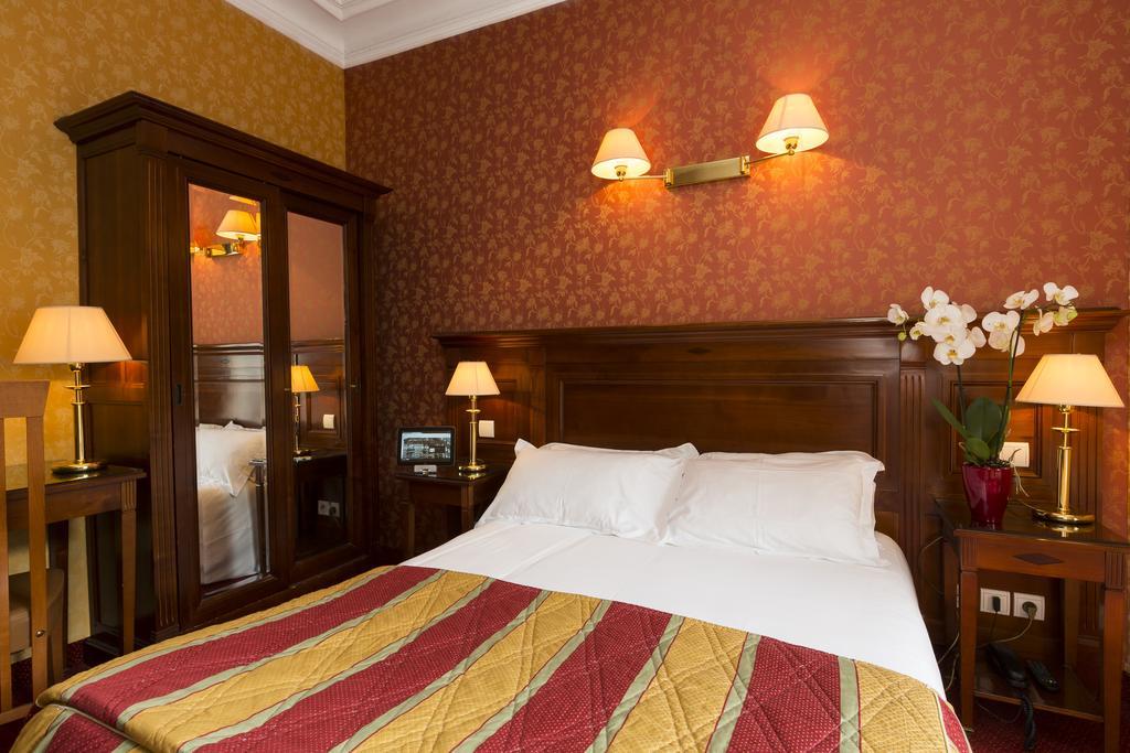 Hotel Viator - Gare de Lyon Parigi Esterno foto