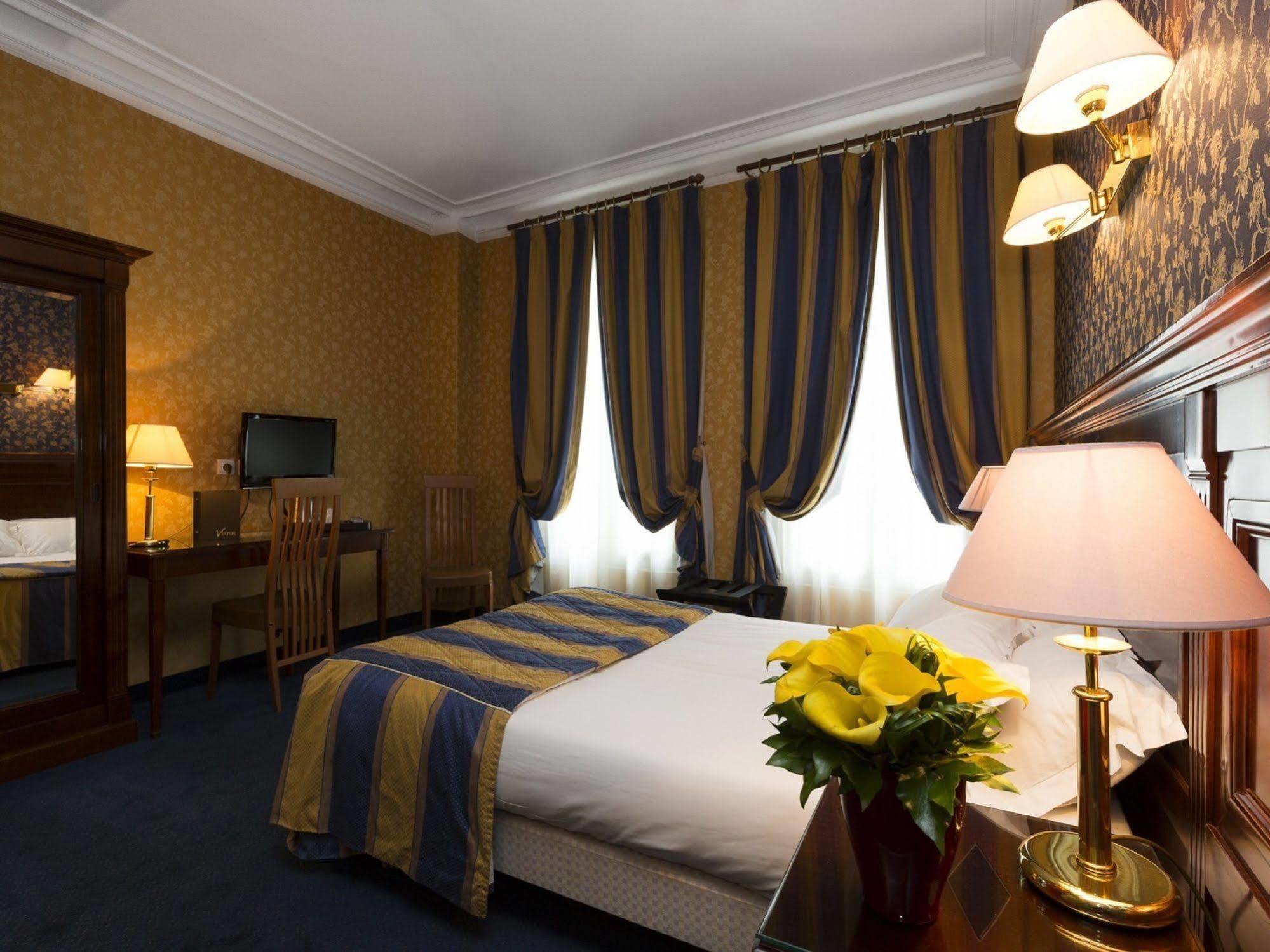 Hotel Viator - Gare de Lyon Parigi Esterno foto